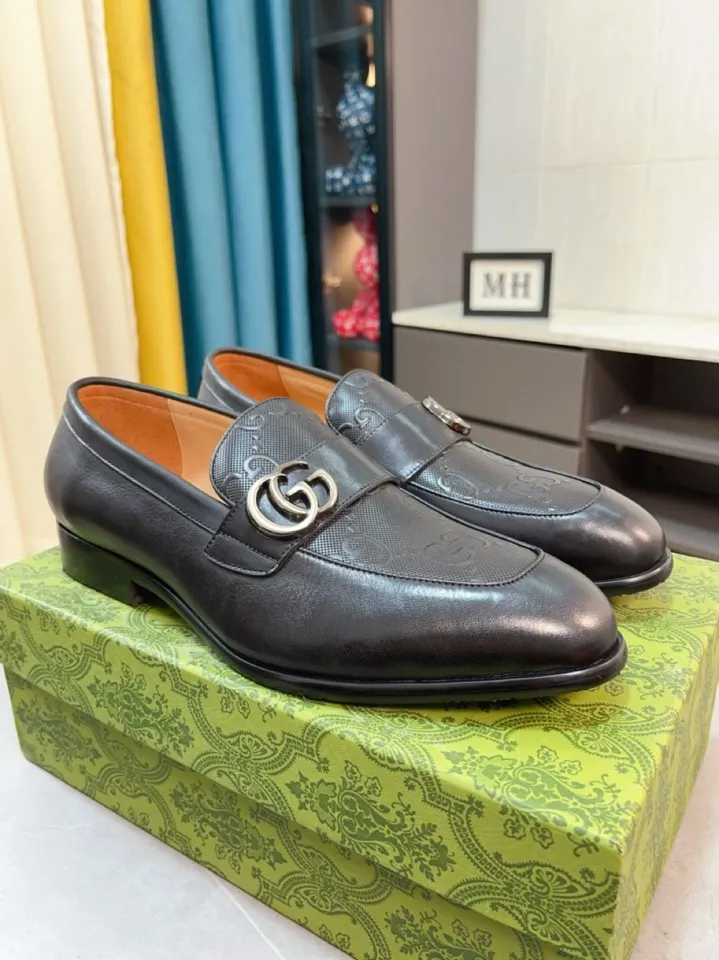 Men's shoes 💰500🌹🌹Niuli [GUCCI Gucci] A new style of formal men's leather shoes is coming~ The original quality upper is made of patent leather imported from Italy, the leather is soft and delicate, comfortable and soft first-layer cowhide lining, rubber wear-resistant outsole, the shoe shape is dignified and domineering, and the luxury charm cannot be concealed! The natural and free nouveau riche leads the trend. Code number: 38-44